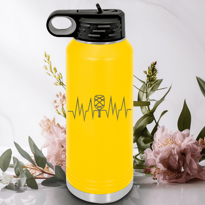 Yellow Pickleball Water Bottle With Pickle Beats Design