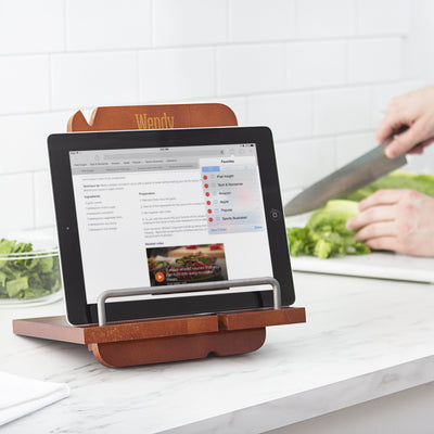 Personalized Docking Station with Ipad